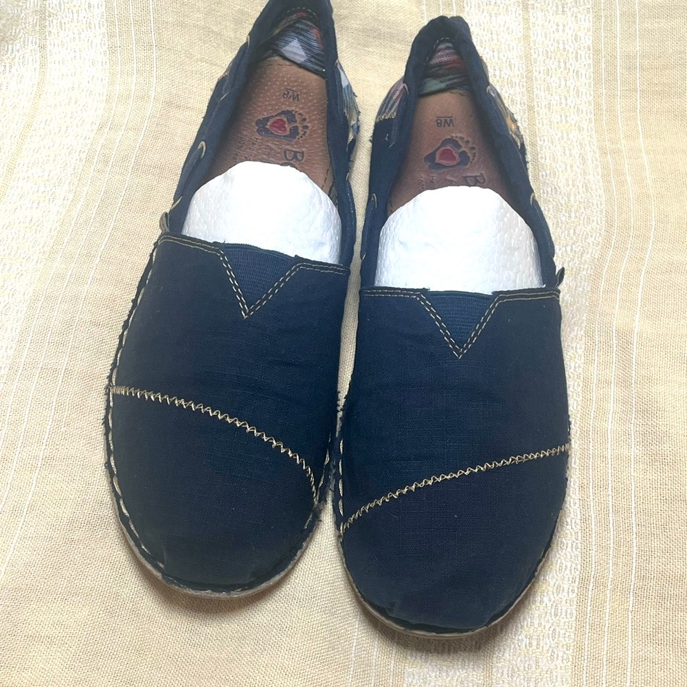 Bobs By Sketchers Navy Blue shoes 8W
